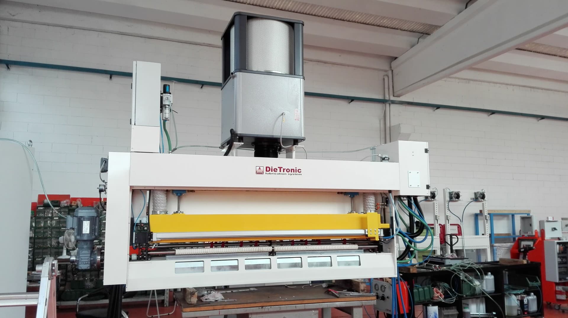 Extending Tool Life with Automatic Lubrication